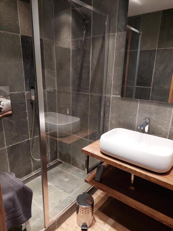 Appartement Le grand cerf le Pelvou à Vars  Extérieur photo
